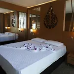 Resort Akropol 4*